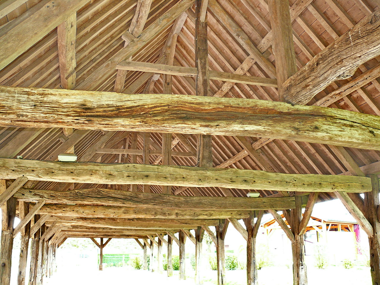 Halle de Hornoy-le-Bourg